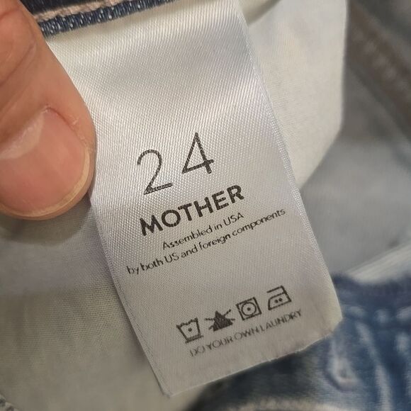 Candice x Mother The Stunner in Hijacking The Runway Jeans - Picture 10 of 10